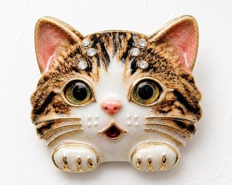 Tabby Kitten Brooch: Gold-Tone Enamel Cat Pin with Rhinestones