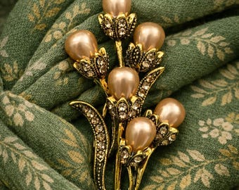 Champagne Pearl Flower Brooch, Antiqued Gold Floral Spray Pin with Bronze Crystals, Vintage Style