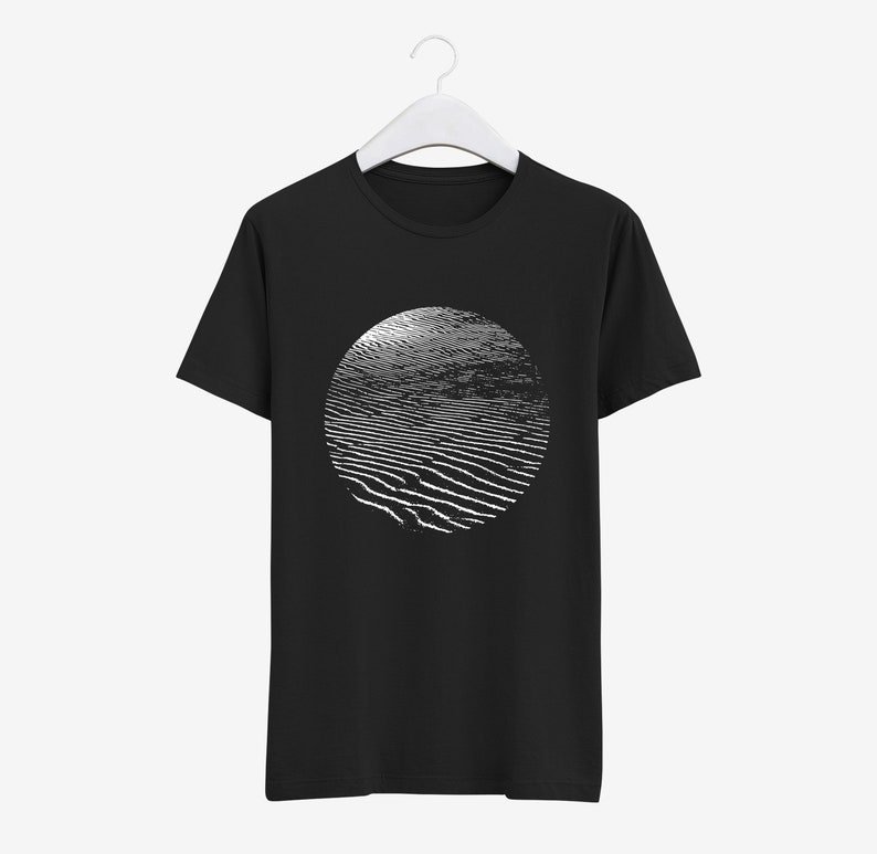 Minimalistisches grafisches T-Shirt, Siebdruck, geometrisches Shirt, abstraktes T-Shirt Bild 1