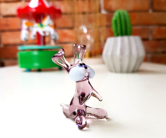 手吹きガラスのウサギの置物：ミニチュアカラーガラスアート - Etsy 日本