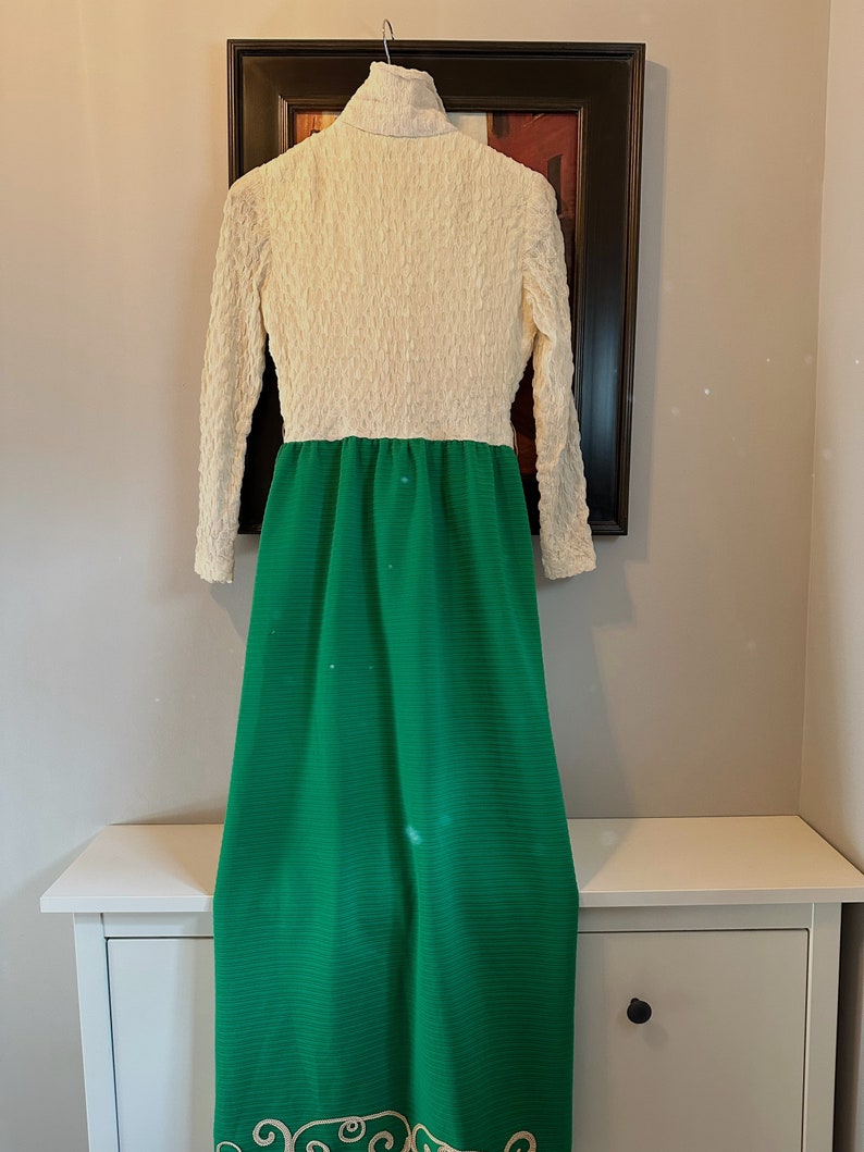 Vintage Green and Ivory Maxi Dress 1970s/1960s / Long sleeves/ Embroidered skirt image 9