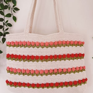 Sac à bandoulière fait main avec fleurs au crochet, grand sac tulipe pour le travail, l'école, l'ordinateur portable ; Cadeau pour elle, maman, fille, anniversaire, fête des mères, Saint-Valentin