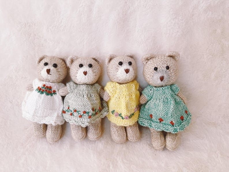 Handmade Knit Bear With Embroidery Clothes Amigurumi Family Teddy Bear