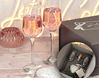 Personalised Pair of Silver 25 Year Wedding Anniversary Diamante Embellished Glass Champagne Prosecco Flutes
