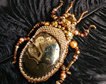 Broche d'insecte, broche de bogue, broche de colépas, broche de broderie, belle broche, broche perlée