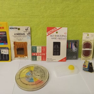 9 Vintage Sewing Needles & A Thimble - Used - (NBPE#1M/173)