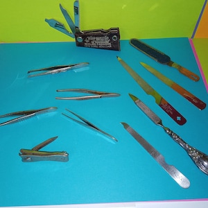 11 vintage en métal - Soins des ongles - Collection de pinces et de limes à épiler - (NBPE#1973E)