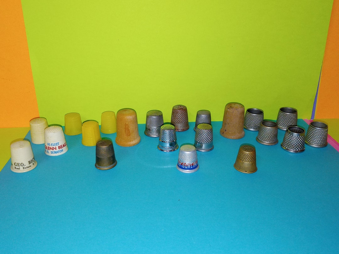 21 Piece Vintage Thimble Collection Wood/plastic/metal NBPE1979 Etsy