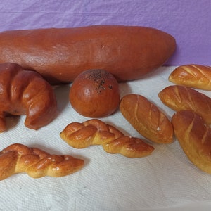 9 Faux Bakery Goods - NEW - Vintage - (NBPE#1542)