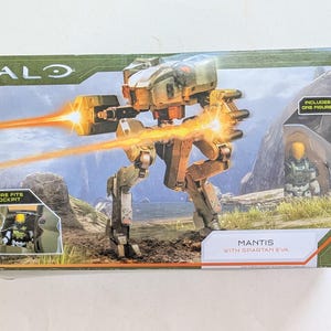 World of Halo Mantis Vehicle Mech With Spartan Eva Action Figure