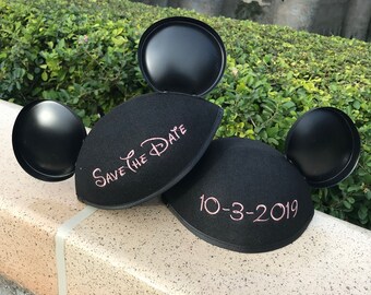 Infant/Toddler Disneyland Personalized Mickey Mouse Ear Hat Black