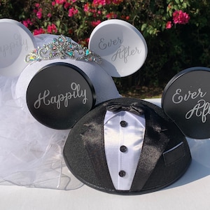 Personalized Bride and Groom Ear Hat Set image 1