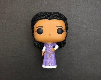 Gwen Guinevere Pendragon - BBC Merlin Show - Custom Figure Pop Doll Figure