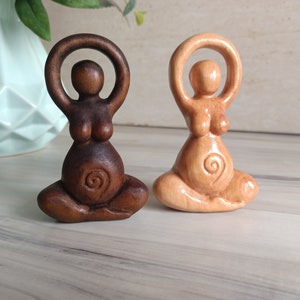 Wiccan pagan wooden altar statuette of Pregnant mother goddess Gaia