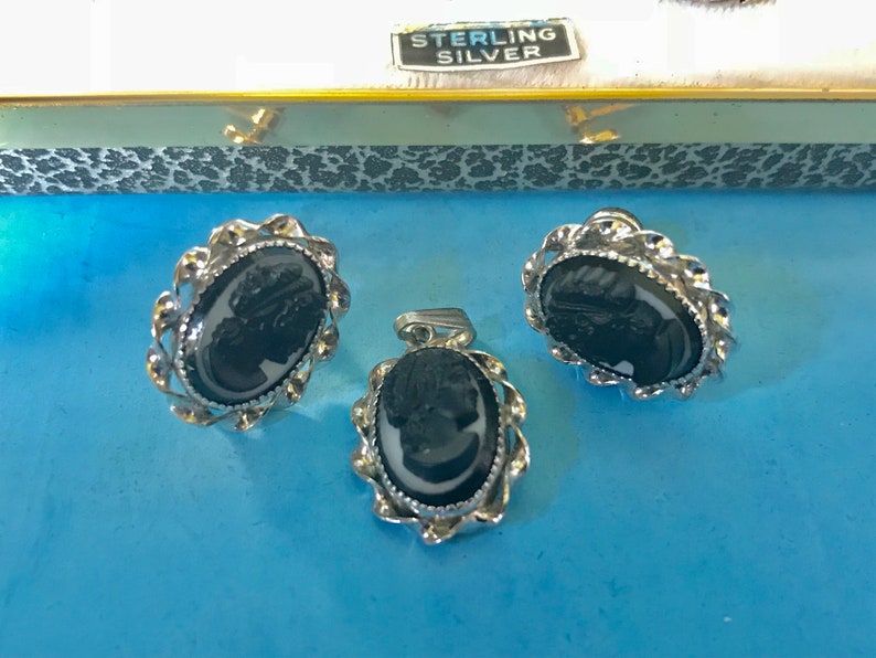 Beautiful Vintage Sorrento Sterling Cameo Creations Bracelet Pendant and Earring Sterling Silver Set