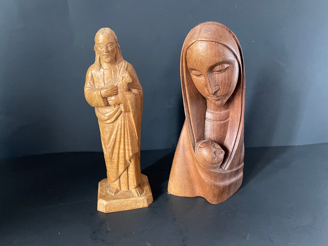 2 Vintage Hand Carved Wood Figurines Jesus and Mary - Etsy Canada