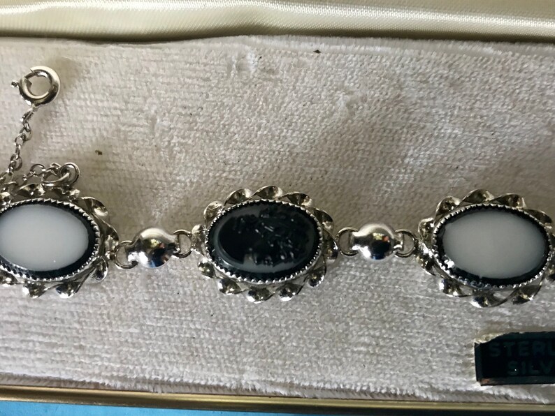 Beautiful Vintage Sorrento Sterling Cameo Creations Bracelet Pendant and Earring Sterling Silver Set
