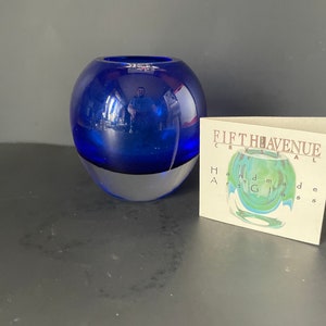 Fifth Avenue Crystal Art Glass Vase