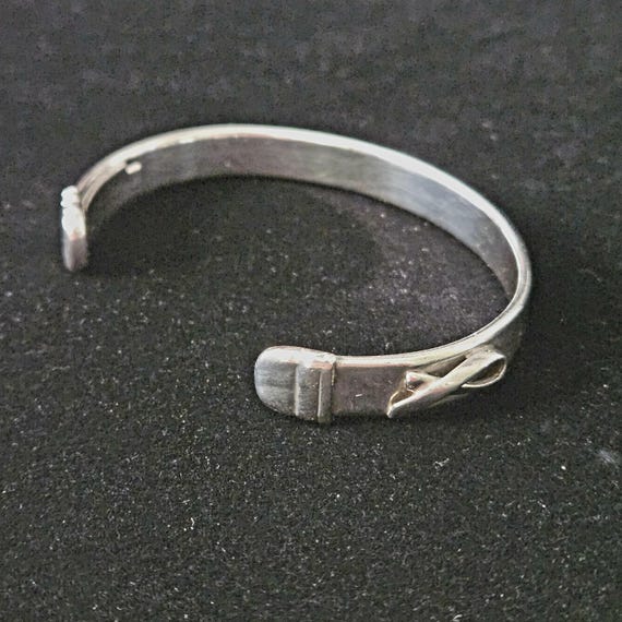 Rare Alert! Ray Adakai Heavy Navajo Repoussede Native American Jewelry Silver Shell Bracelet Rare Alert! Ray Adakai Heavy Navajo Repoussede Native American Jewelry Silver Shell Bracelet