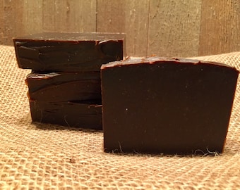 Jabón de alquitrán de pino y leche de cabra / Jabón natural de leche de cabra / Jabón elaborado mediante proceso en frío