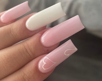 BEBECITAAA-Press on nails-luxury nails-light pink nails-nail art-nails-short long nails-glue on nails-aesthetic nails, heart nails