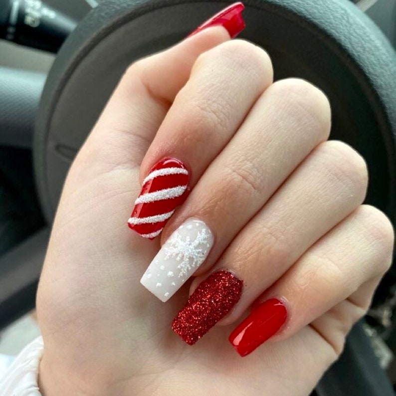 XMAS Ready-holiday Nails Press on Nails-handmade Nails-gifts - Etsy