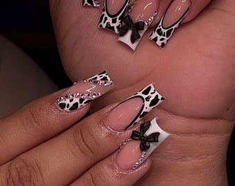 Black and white cowprint Press on nails-luxury nails-white nails-nail art rodeo nails-short long nails-glue on nails-aesthetic nails cowgirl
