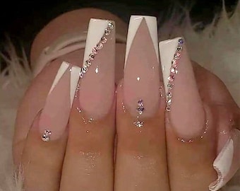 BRIDE TO BE-Press on nails-luxury nails-French nails-aesthetics nails-rhinestones nails-bride nails-party nails-white nails