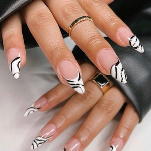 B&W FRENCH-press on nails-French nails-luxury nails-French nails-party nails-uñas-almond nails-square coffin nails