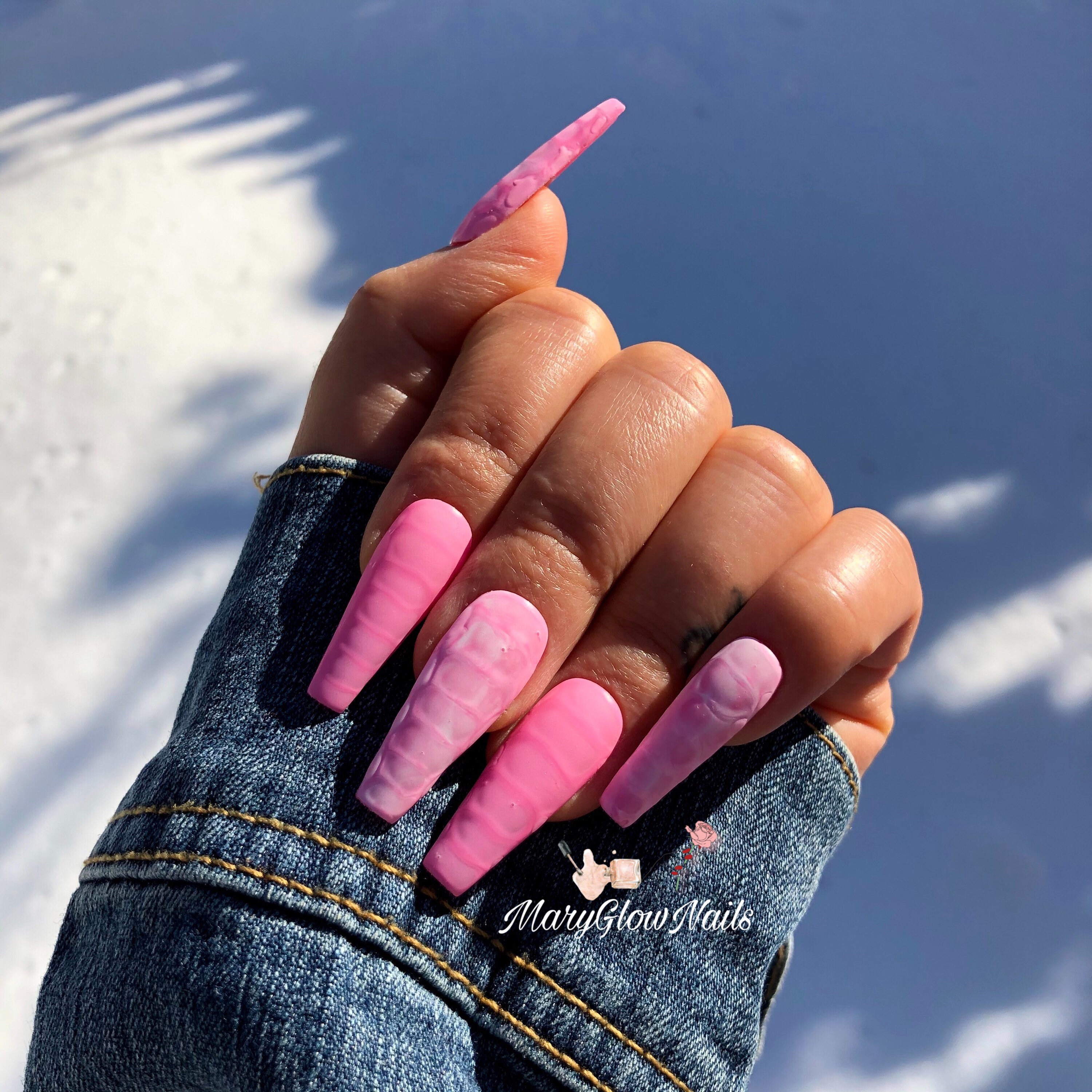 BUBBLE GUM Press on Nails Faker Nails Coffin Nails Luxury Etsy