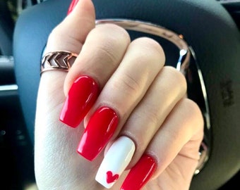 BE MY VALENTINE-valentines day nails-glue on nails-press on nails-read nails–long nails–luxury nails–heart nails