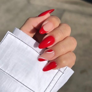 SARAHI Press on nails luxury nails red nails holiday nails-glue on nails image 1