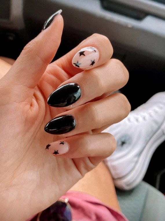 Star on sale nail art