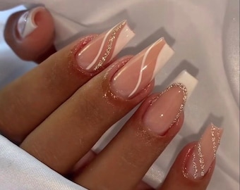 ITATII-Press on nails-French nails-white nails-luxury nails-glue on nails-glitter nails-aesthetic nails-reusable nails-reflective glitter