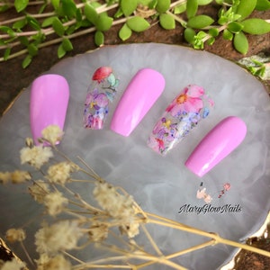 LILAC YOU A LOT-Press On Nails - Glue On Fake Nails Luxury Nail Tips Pastel Pink Nails with flowers aesthetic nils spring nails gel x nails