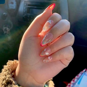 DREAMINGGG-press on nails-rainbow nails-French nails-reusable nails-luxury nails-glue on nails-arcoiris nails