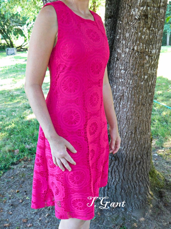 Beautiful Eliza J Hot Pink Dress Crocheted Shell Size 4 100