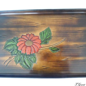 Vintage MCM 16" Hard Plastic Serving Tray Wood Grain Carved in Flower Dahlia?