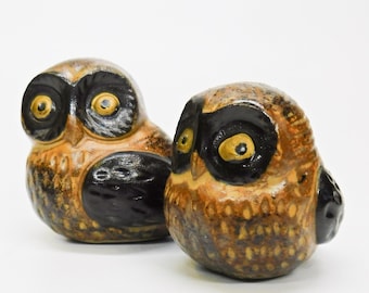 Japanese OMC Otagiri Stoneware 2 1/4" Momma & Baby Owl Owls Figurines 1960's Adorable!