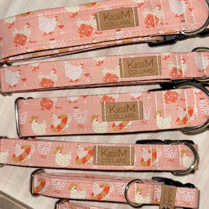 Zomerkippen Halsband, Martingale of Platte Halsband, Stoffen Halsband, KandMcollars, Uniseks Halsband, Zwembaddobbers, Drankjes, Roze, Koffer
