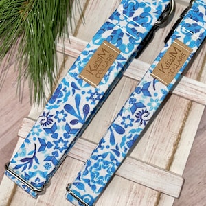 Winter Snowflakes Dog Collar, Martingale or Flat Collar, Christmas Dog Collar, Fabric Dog Collar, KandMcollars, Christmas Pics Accessories