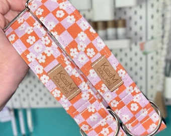 Funky Flowers Dog Collar, Martingale or Flat Collar, Dog Collar, Fabric Collar, KandMCollars, summer, Unisex Collar, Florals, Retro, Pink
