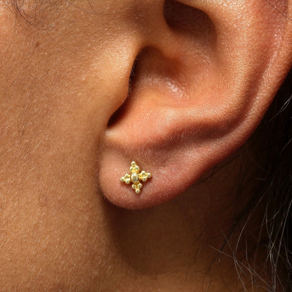 Tiny Stud Earrings - Tiny Dot Studs - Small Stud Earring - Tiny Gold studs earrings - Dot Studs - Tiny Trio Ball Studs - Gold Dainty Studs