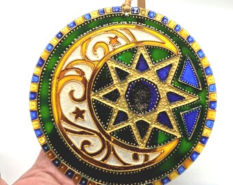 Atrapasueños de luna y estrellas de vidrio pintado a mano