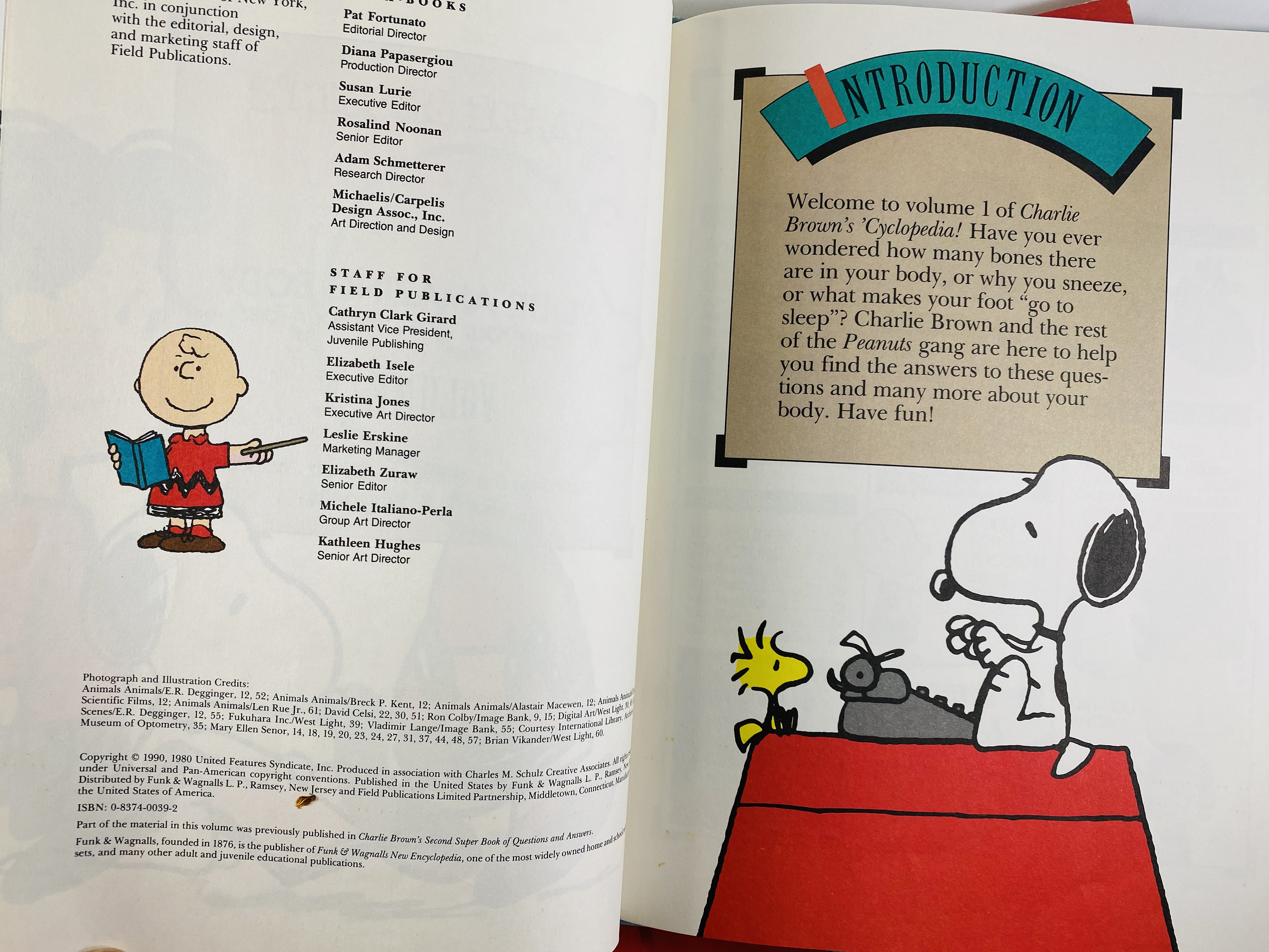 Vintage Charlie Brown Encyclopedia Book Series Charles Schultz