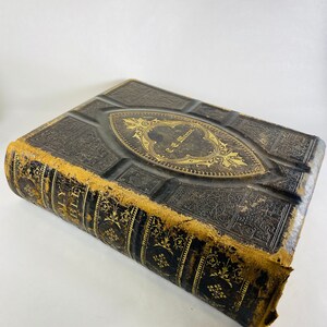 アンティークホーリーバイブルネックレスイエスキリストヴィンテージ聖書