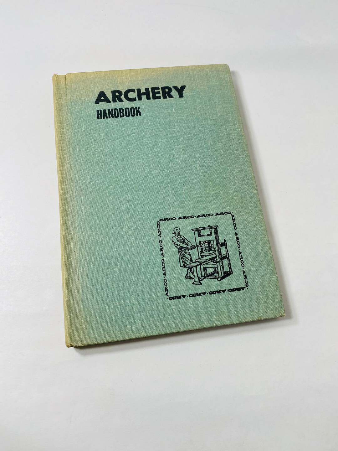 Archery Handbook Vintage Book Circa 1954 Expert and Beginner Etsy