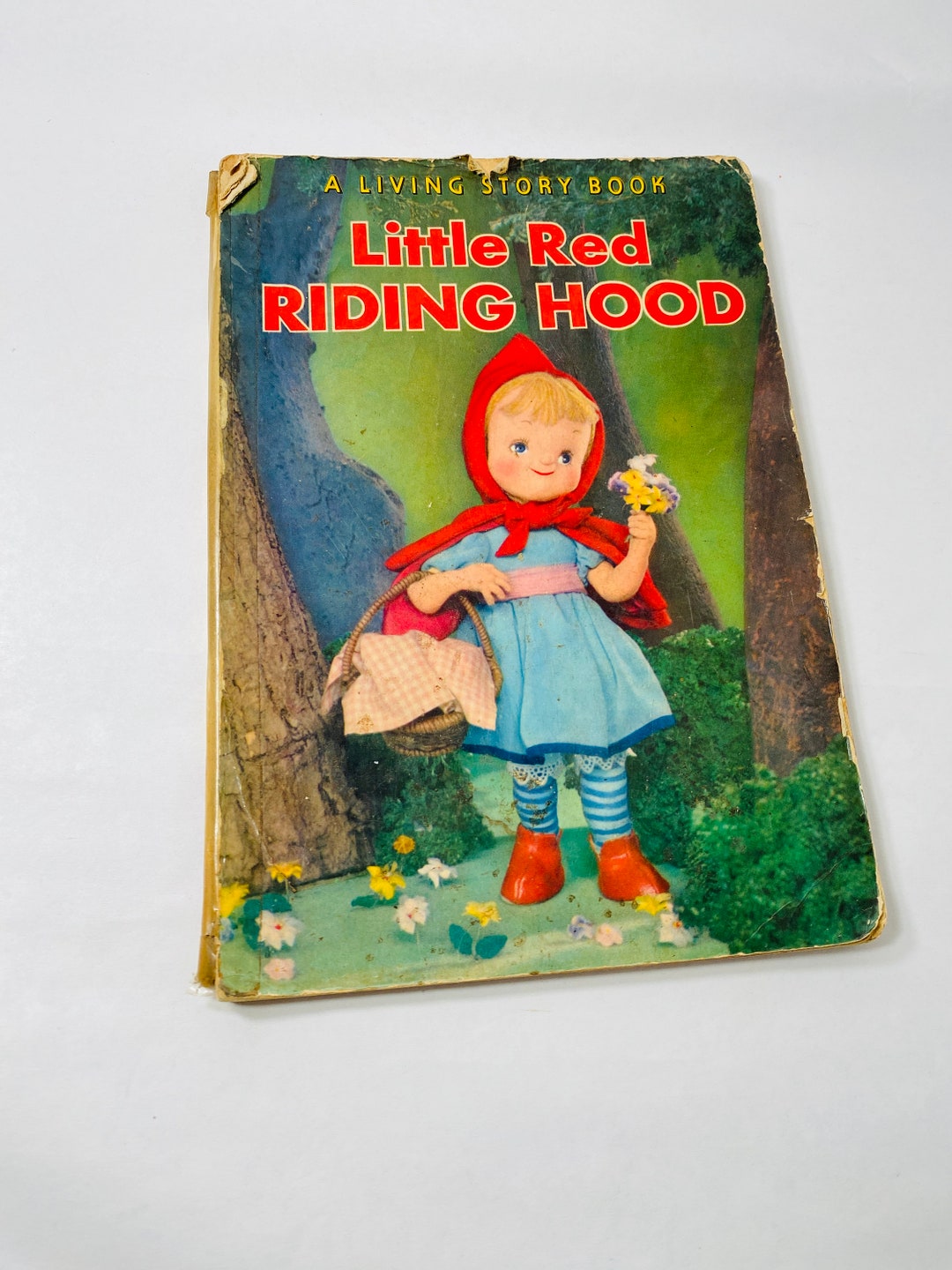 Little Red Riding Hood Vintage Living Story Book Shiba