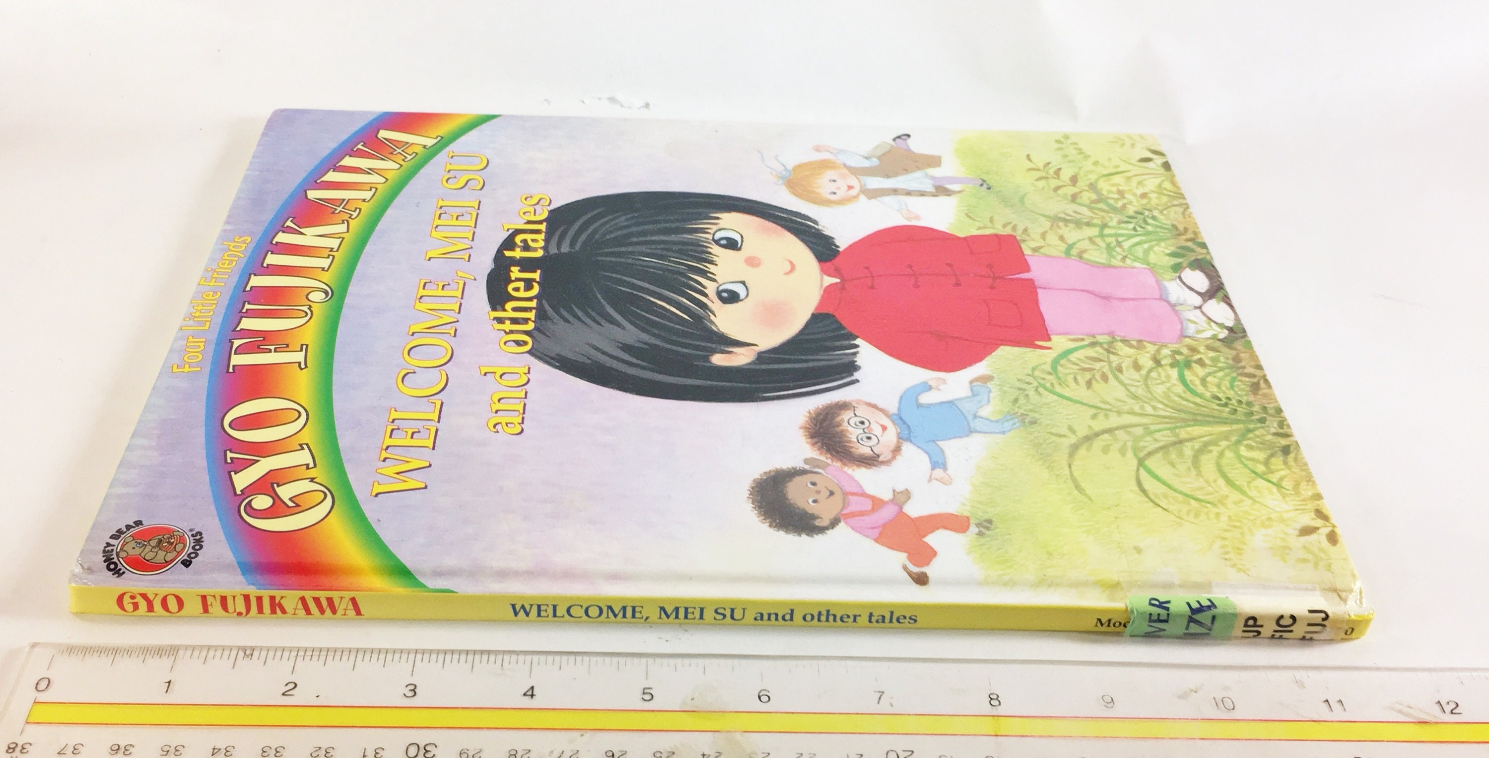 【Familyさま】* vintage souvenir book ❀ 小さな本 Familyさま】* vintage souvenir book ❀ 小さな本Ω