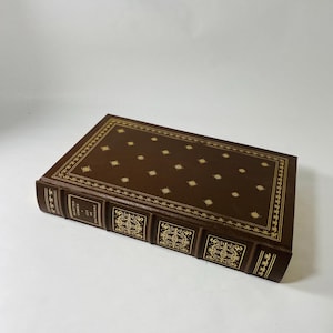 Tales of Guy de Maupassant vintage Franklin Library Book circa 1979 Finely bound in genuine brown leather with gold gilt Book lover gift.